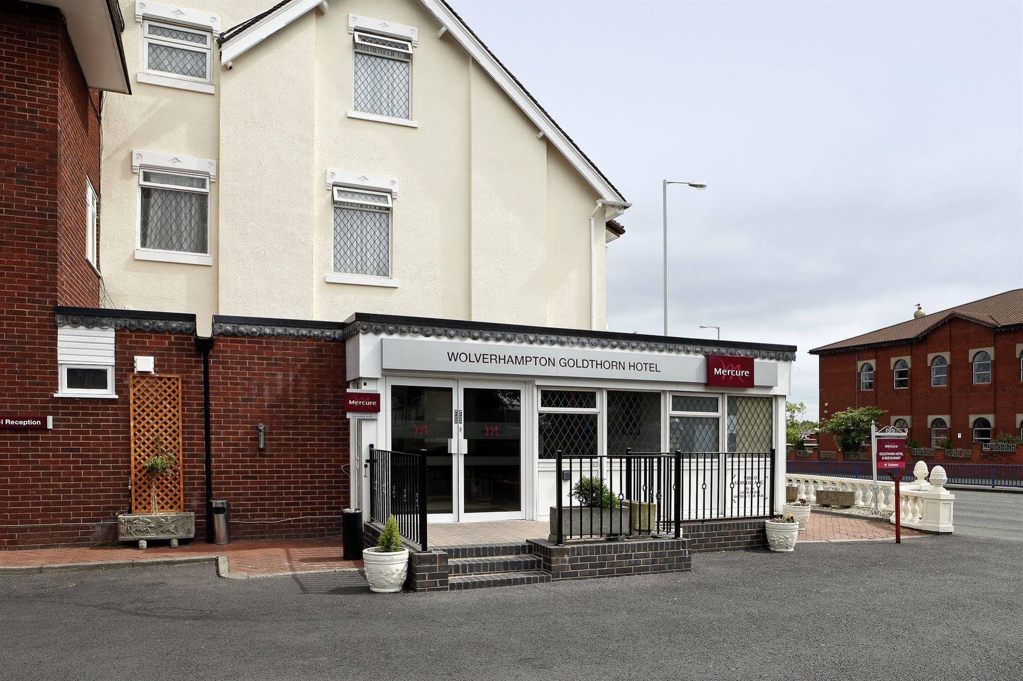 Wolverhampton Goldthorn Hotel Buitenkant foto